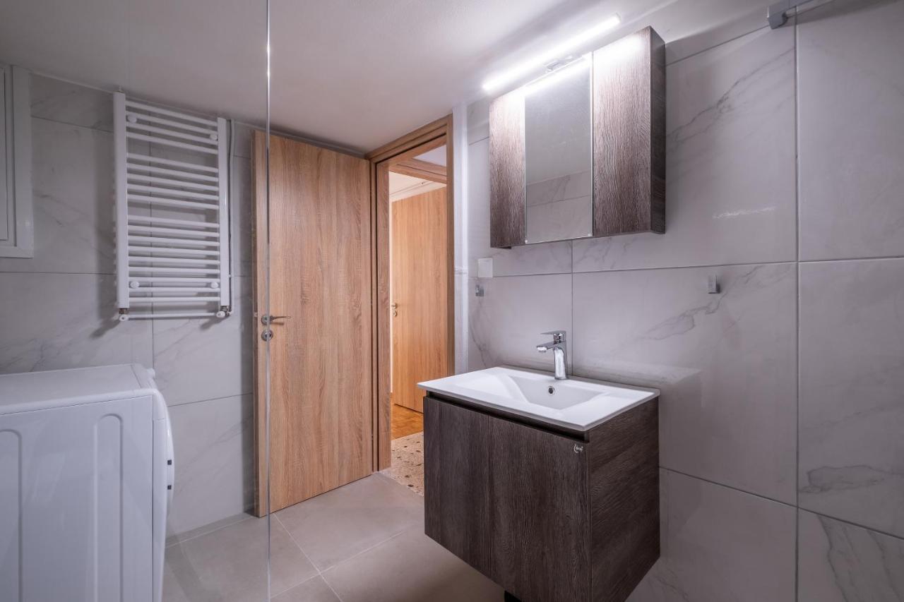 Sokos Residence, 1' Walk From Aghios Ioannis Metro Apartment Athen