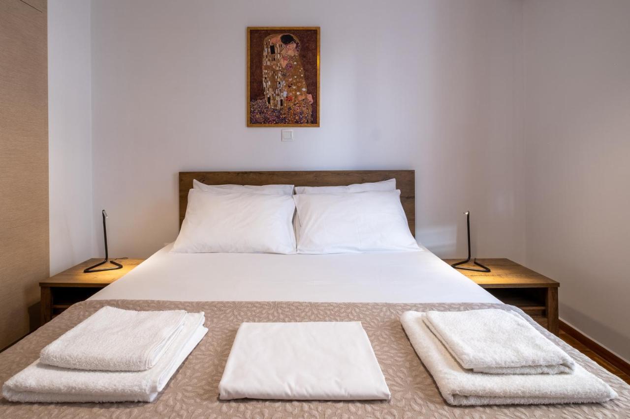 Sokos Residence, 1' Walk From Aghios Ioannis Metro Apartment Athen